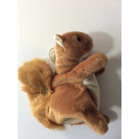1996 Nuts Squirrel Ty Beanie Baby VINTAGE RETIRED NWT - Picture 2 of 4